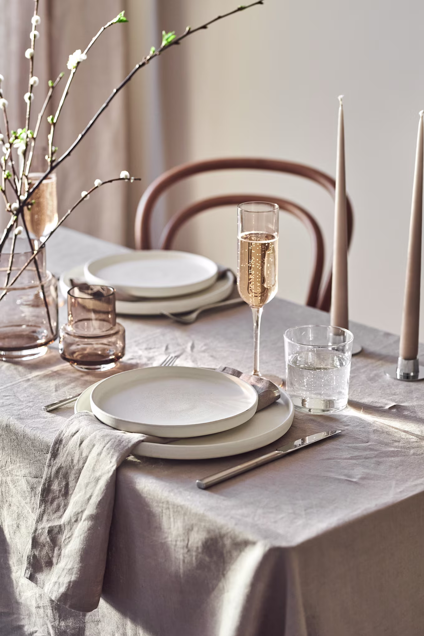 10 Table Setting Ideas to Elevate Your Dining Experience
